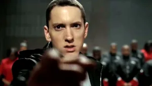 הכתום הגזען: אמינם הוציא שיר נגד הנשיא טראמפ