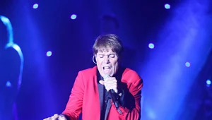 כך תהיו מוכנים להופעה של קליף ריצ'ארד בישראל