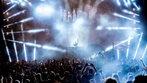 הכי קרוב שיש: סטיב אנג'לו הביא את טומורולנד לישראל עם סט בלתי נשכח