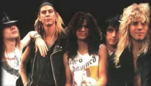 רבים ושושנים • מה עבר על גאנז אנ' רוזס?