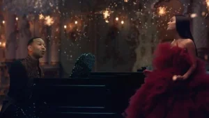 מתוק ורומנטי: צפו בשיר הנושא של "היפה והחיה"