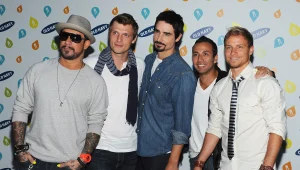 התגעגעתם לבקסטריט בויז? להקת הבנים בשיתוף פעולה מפתיע