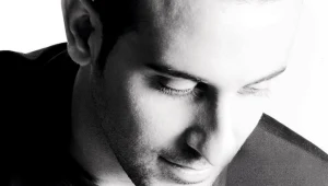 "את מזל אריה, אני מזל מאזניים": שיר חדש ומפתיע לדודו אהרון