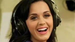 יום שישי את יודעת: הכנו בשבילכם פלייליסט מושלם לסופ"ש