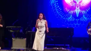 ביקור נעים: ההופעה של יעל נעים הביאה איתה שפע של אהבה ומוסיקה נהדרת