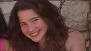 צפו בביצוע המרגש ל"שיר לשירה" לזכר שירה בנקי ז"ל