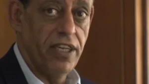 לא רק דרמות וסכסוכים: בואו להיזכר בלהיטים הגדולים של שימי תבורי