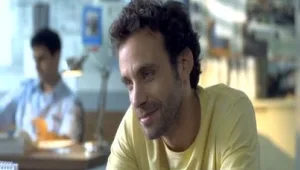 הקומדיה הסקסית החדשה של ירון ברובינסקי