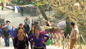 המירוץ למיליון, עונה 7, פרק 16: נוחתים בנפאל