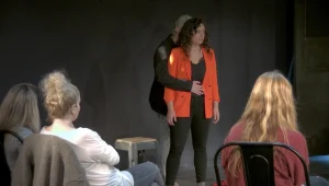 "אם אני הייתי על הבמה, לא הייתי מצליחה לצאת מהסיטואציה הזו"