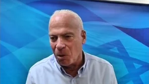 מה הקשר של שר החקלאות לחקלאות?