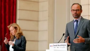 מדוע ראש ממשלת צרפת ביטל את ביקורו בישראל?