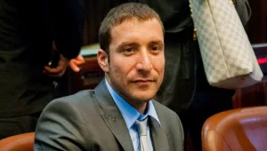 קר שם בפנים: הדירה של ח"כ שמולי התפרקה בשל הגשם!