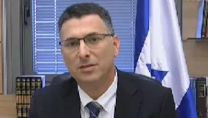 לא רק פרגולה