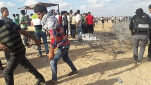 רחפן צה"ל הופל ברצועה; משרד הבריאות בעזה: שני מפגינים נהרגו