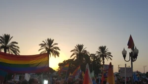 מאות קראו לפיטורי סגן ראש העיר חולון: "תקף את קהילת הלהט"ב"