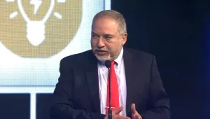 ליברמן על התקיפה הלילה: "השמדנו מנהרת טרור באזור כרם שלום"