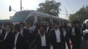 הפגנות החרדים: המשטרה נזהרה מכותרות שליליות - והחליטה לנהוג באיפוק