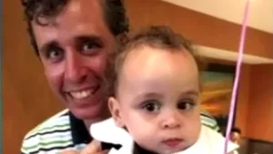 בייבי בומר: תורם הזרע היהודי הפורה בעולם מבקר בארץ הקודש