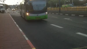 העיצומים ב"קווים" יצאו לדרך, חלק מהנהגים מסרבים להשתתף