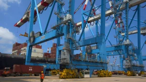 בדרך לשביתה בנמלים: פגישת נתניהו-עיני הסתיימה ללא תוצאות