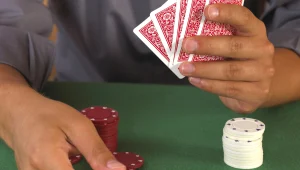 מי יהיה הקול החדש של המשחק יניב?