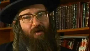 מנהיג נטורי קרתא בראיון בלעדי: "הציונים נהנים מהאנטישמיות"