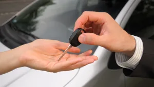 לאחר פרסום חדשות 10: משרד התחבורה יסבסד התקנת מערכות התרעה ברכבים פרטיים