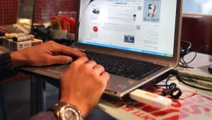 האם ייעוץ רפואי באינטרנט מסכן חיים?