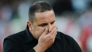 בן שמעון ישב במטוס שביצע נחיתת חרום