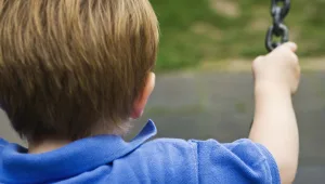 הצינור 22.06.17: הילד בחצר האחורית