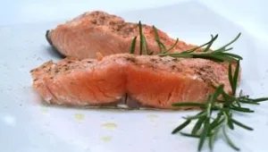 הריוניות, היזהרו: מחקר מצא את המאכל שעלול לגרום לילדים שלכם להיות שמנים