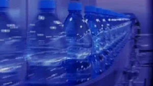 תעשיית המים המינרליים: איך שכנעו אותנו להוציא ים של כסף על מים?