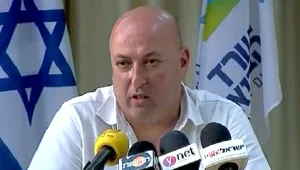 דיור לא מוגן: המפגש של עובדי בתי האבות עם בכיר משרד הבריאות