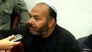 דברו יפה: אבשלום קור מפרש את השמות של משפחות הפשע