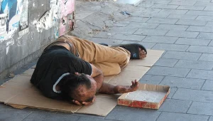 משחק שערורייתי לאנדרואיד: ציד הומלסים