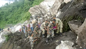 עדויות ישראלים מנפאל: "חשבנו שאנחנו הולכים למות"