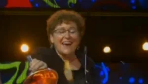 3 ימים לפני ההצבעה על הנשיא הבא: מופץ סרטון מביך של מרים פרץ