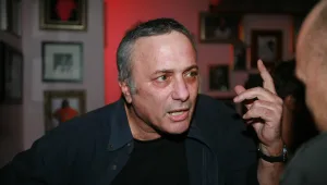 הסדרה שחושפת את הסודות הנדירים של משפחת דיין