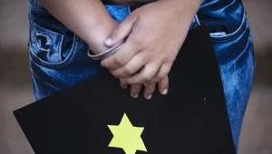 נקודה il - תוכנית מיוחדת ליום השואה והגבורה