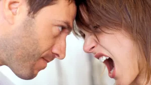 לבחור נכון: למה אנחנו רבים עם בני זוגנו?