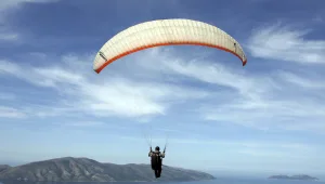 פרסום ראשון: ישראלי נחשד בסחר עם גורמים איראנים