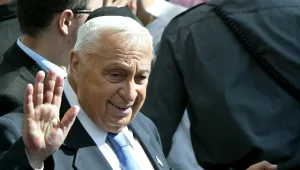 אורלי וגיא: איך מלמדים את הילדים על אריק שרון?