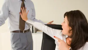 50 גוונים של הטרדות מין: איפה עובר הגבול?