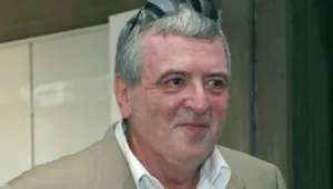 פרידה מאמנון דנקנר
