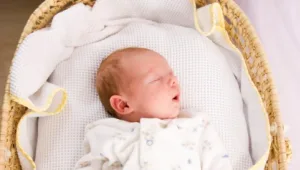 מומחה ברפואת ילדים: "נדיר שתינוקות נפטרים ממוות בעריסה"