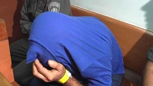 אשתו של הניצב החשוד כי צילם שחקנים בחשאי: "עשו לו עוול"