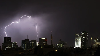 התחזית: גשום וסוער בכל הארץ, הטמפרטורות יצנחו