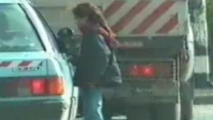 תיעוד: ילדים פלסטינים נשלחים לקבץ נדבות בישראל וישנים ברחובות