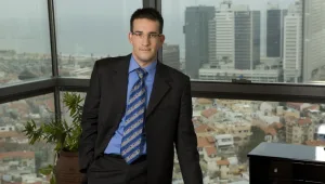 כתב אישום נגד רועי ורמוס